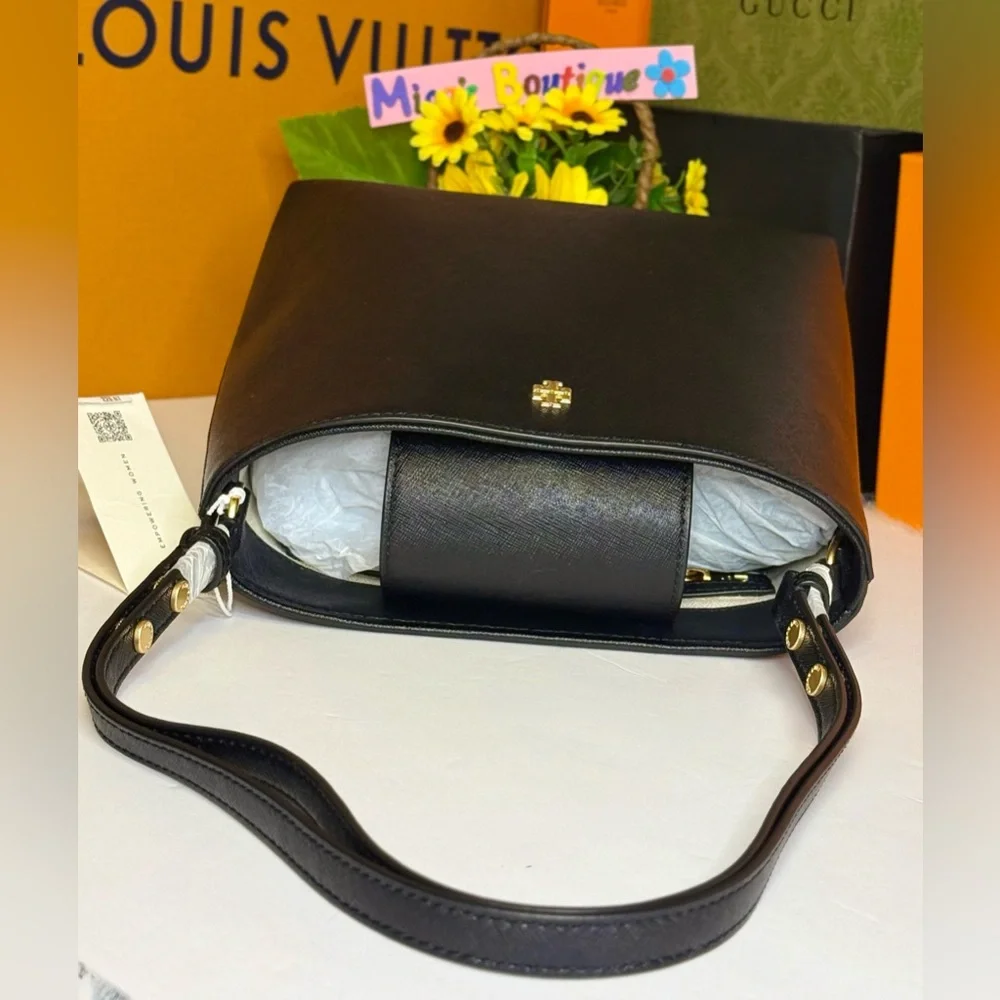 🆕TORY BURCH Emerson Saffiano Leather MD Convertible Bucket Bag ~Black~ 2inONE